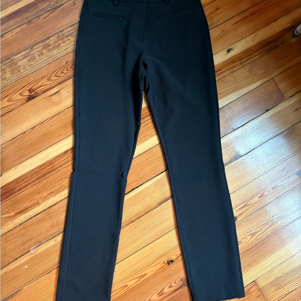 NWT Women’s Tommy Hilfiger Heritage Slim Fit Pant. Size 6.